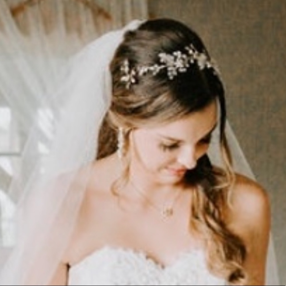 Ulyana Aster Wedding Hair Piece